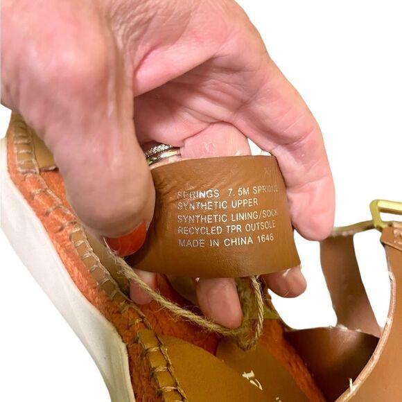 NWT Cool Planet Springs Flatforms from Steve Madden - Picture 8 of 8